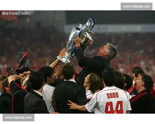 设计师 Mattia Zingale 推出五大联赛冠军纪念贴纸 致敬足坛经典赛季 设计师 Mattia Zingale 推出五大联赛冠军纪念贴纸 致敬足坛经典赛季